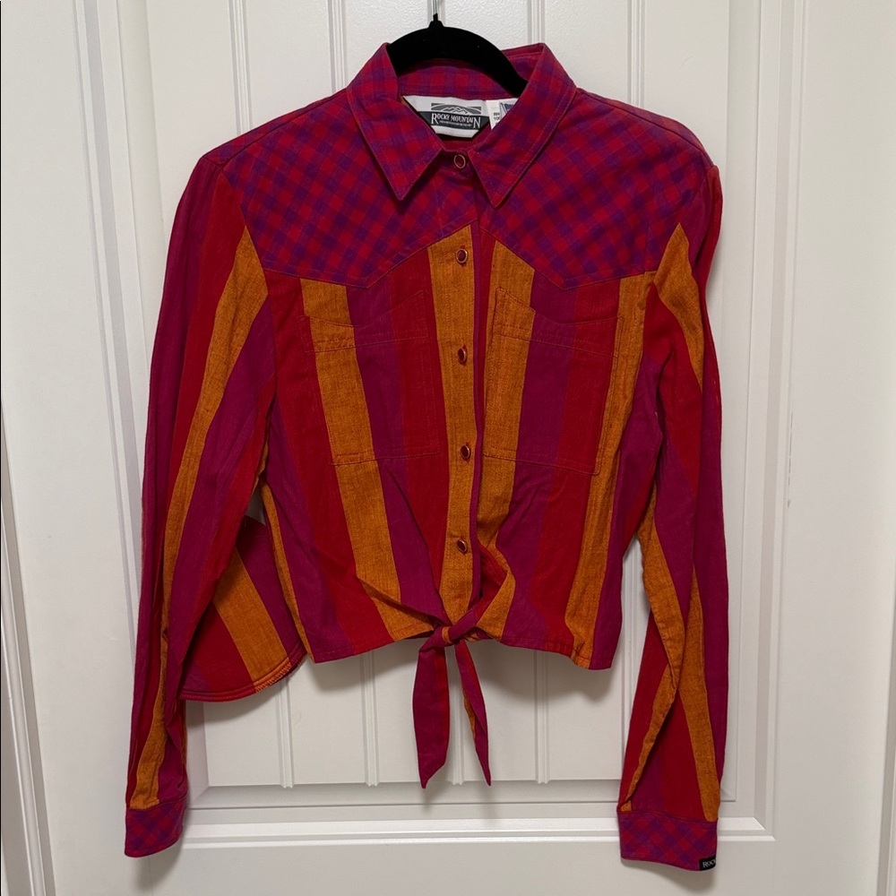 Vintage Rocky Mountain Women’s Button-up Shirt Made USA 🇺🇸
